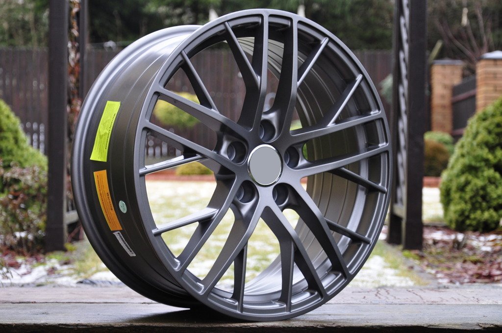 RA515 18X8 5X112 ET35 66.45 FR998 GUNMETAL HALF MAT Extreme Vision 