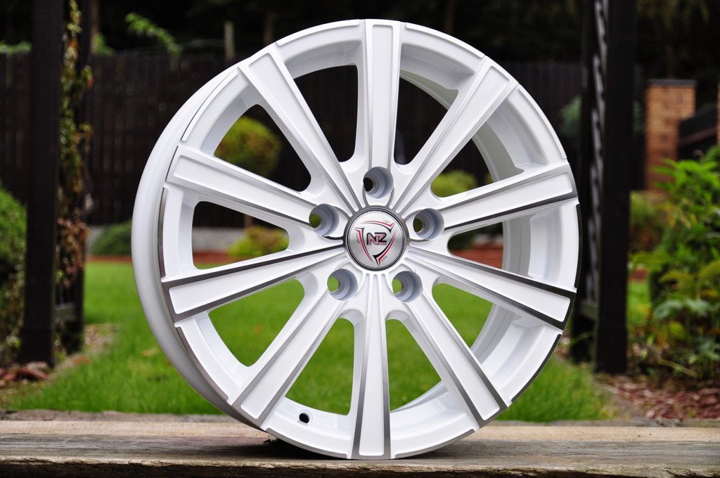 RF55 18X8 5X114.3 ET40 66.1 F55 WHITE POLISHED Extreme Vision 