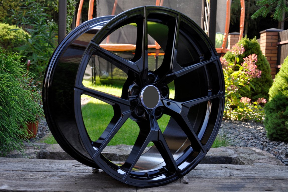 RXFE137 20X8.5 5X112 ET30 66.56 XFE137 (BY1225) BLACK Extreme Vision 